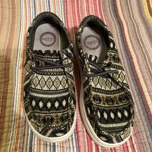 Hey Dude Wendy Rise Aztec Diamond Print Slip‎ On Shoes Women US 7 EU 38